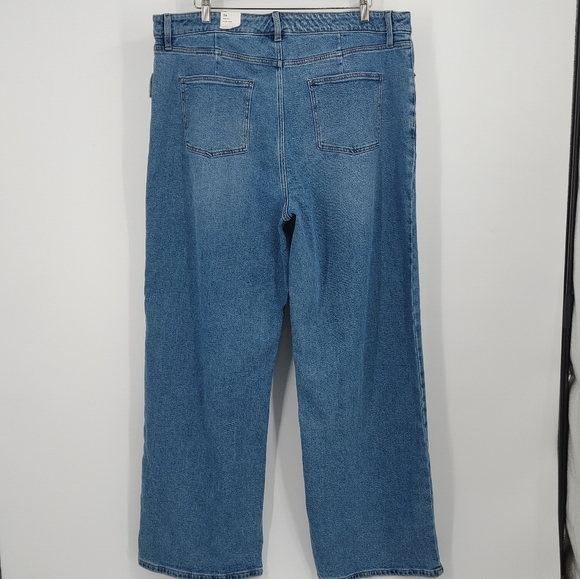 Reitman’s Wide Leg Jeans - Picture 5 of 9